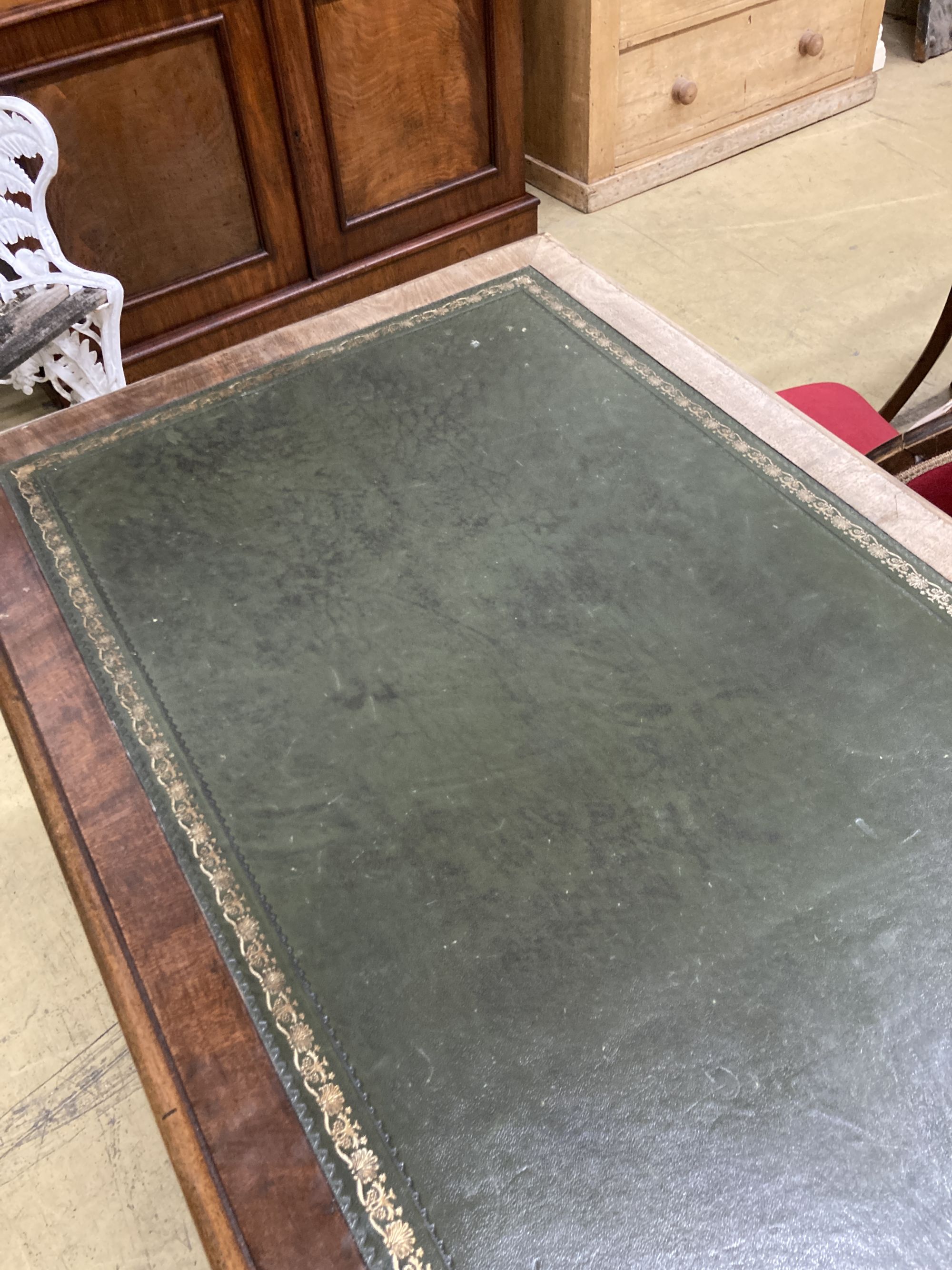 Mahogany pedestal desk